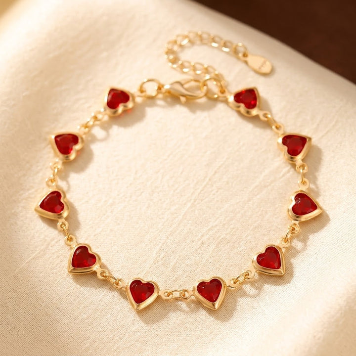 Pulseira de Cadeia em Ouro com Coração de Rubi